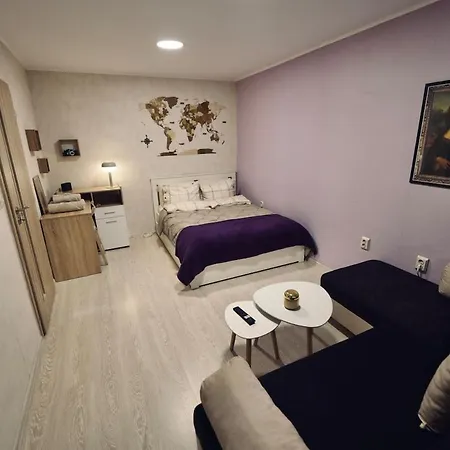 Апартамент 1 Bedroom Gateway To The Old Capital Велико Търново