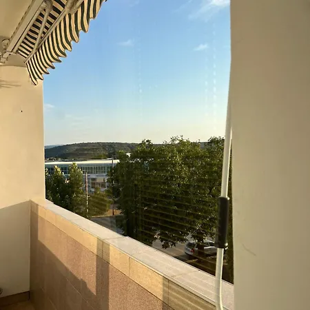 1 Bedroom Gateway To The Old Capital Апартамент
